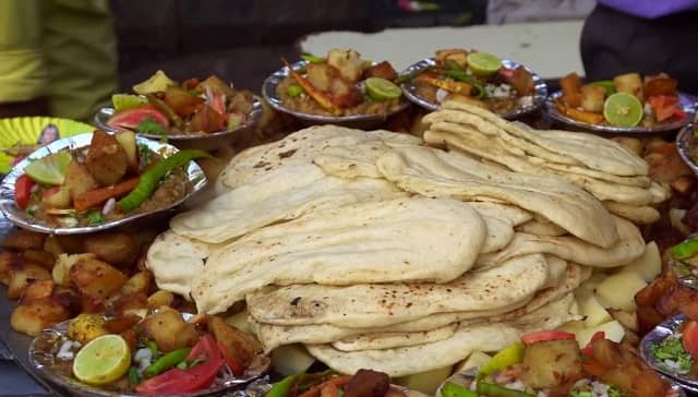Top 5 Best Delhi Street Food: The Best Picks For Foodies